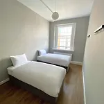 Hostel Leevin